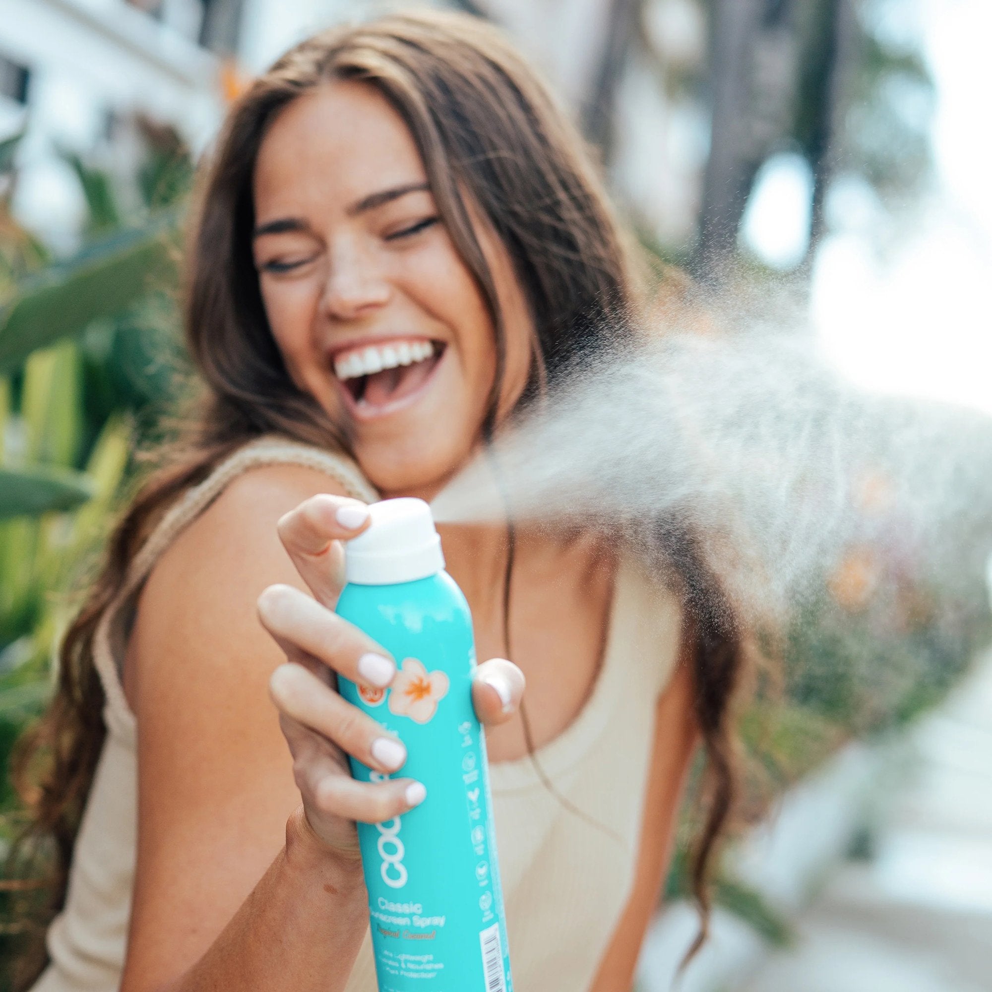 Coola Classic Body SPF 30 Sunscreen Spray  Tropical Coconut Scent