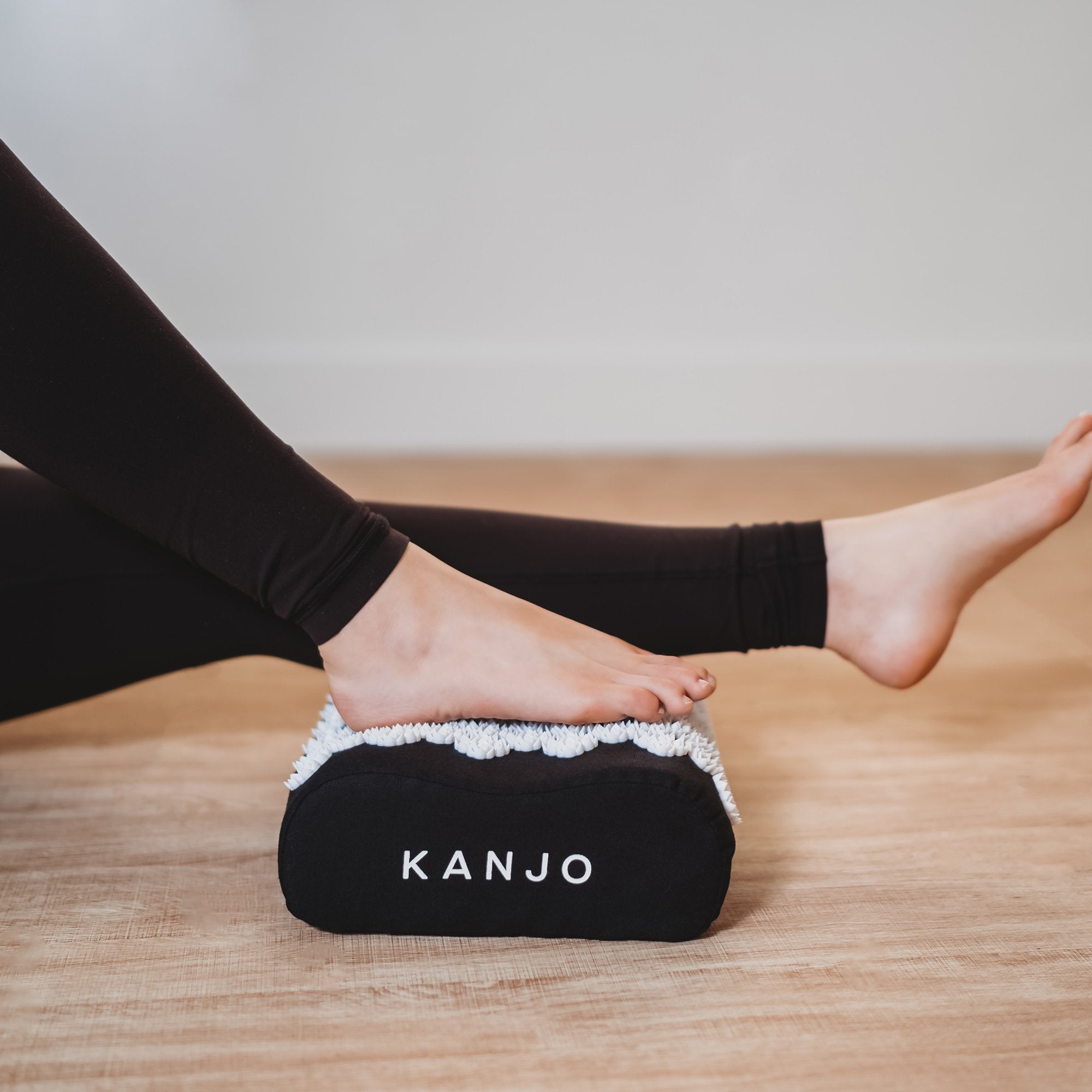 Kanjo Vibrating Acupressure Cushion Pillow