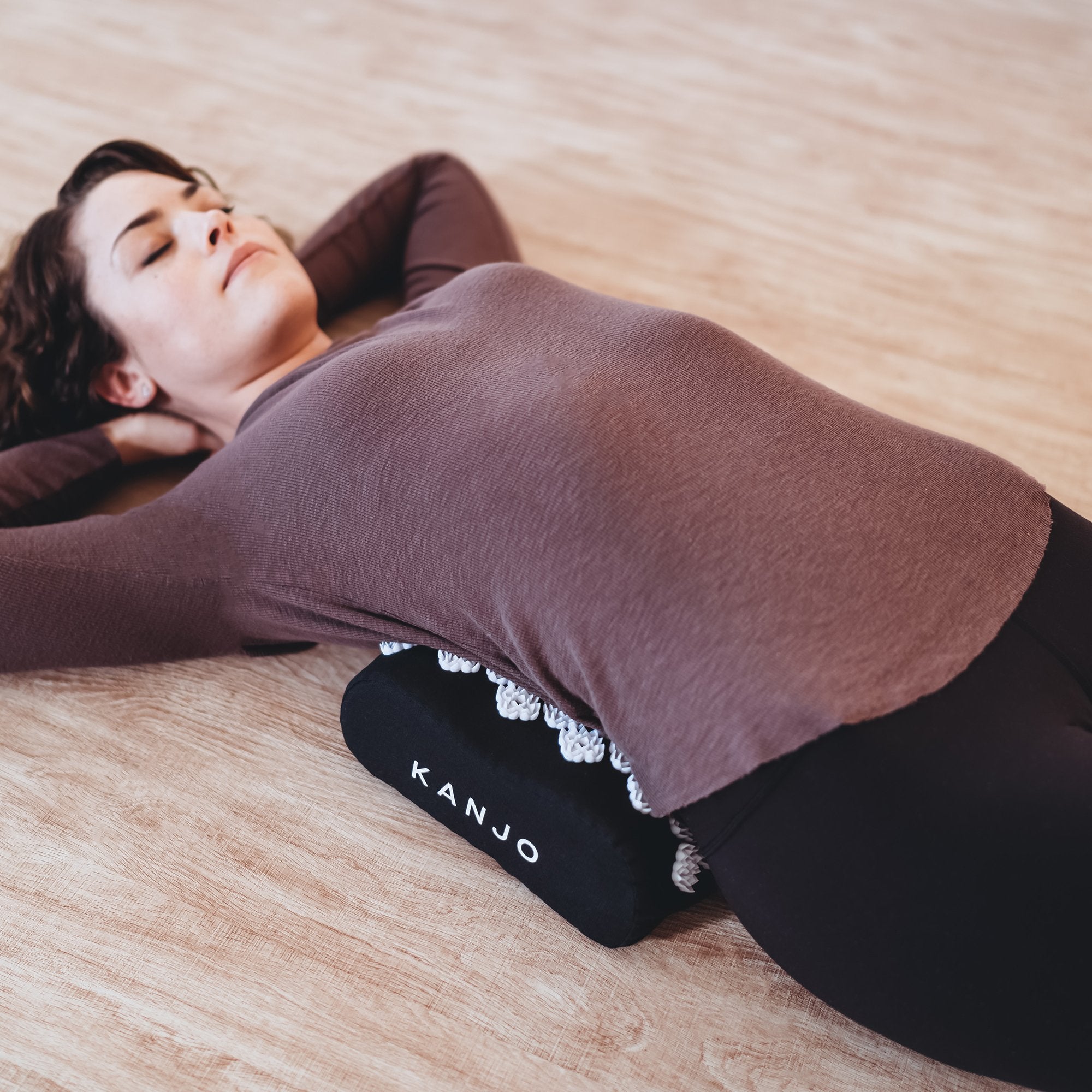 Kanjo Vibrating Acupressure Cushion Pillow